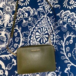 Michael Kors Crossbody